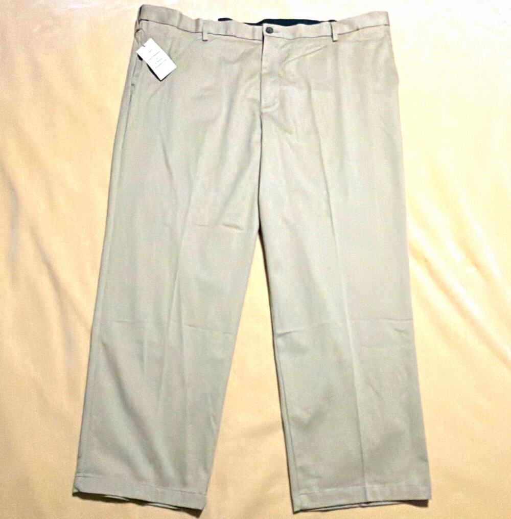 Dockers Comfort Khaki Men's Relaxed Fit Straight Leg Stretch Twill Khakis 44x32